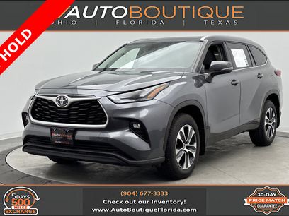 Used 2022 Toyota Highlander XLE
