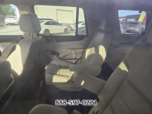 Used 2019 GMC Yukon Denali w/ Denali Ultimate Package image 4