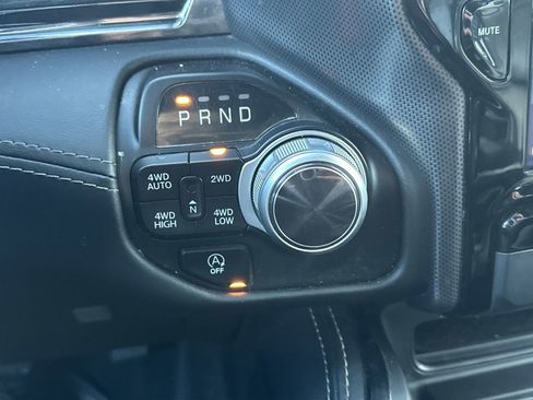 Used 2022 RAM 1500 Limited image 16