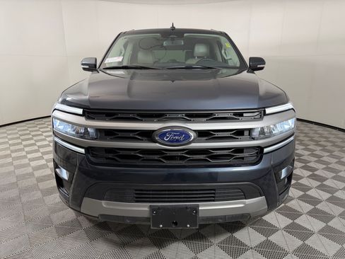 Used 2024 Ford Expedition XLT AWD/4WD image 6