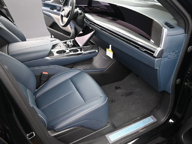 New 2025 Cadillac Escalade IQ Luxury 2 AWD/4WD image 19