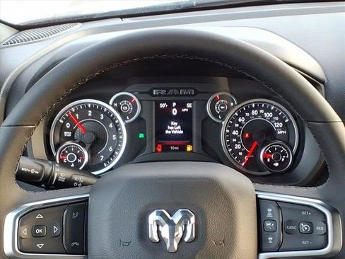 New 2026 RAM 1500 Big Horn AWD/4WD image 11