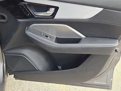 Used 2023 Acura MDX FWD w/ Technology Package image 5