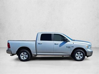 Used 2019 RAM 1500 Classic SLT AWD/4WD video 4