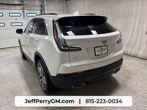 Used 2023 Cadillac XT4 Sport AWD/4WD image 5