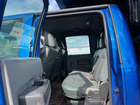 Used 2016 Ford F450 XL w/ Snow Plow Prep Package image 21