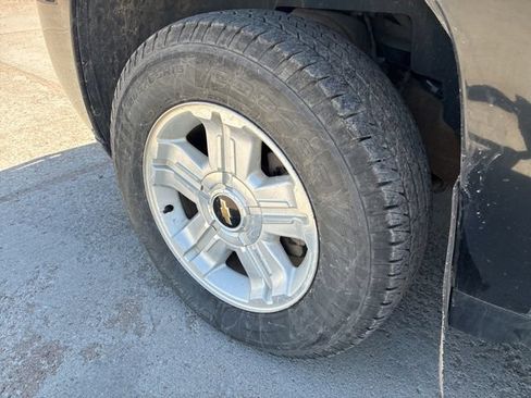 Used 2009 Chevrolet Tahoe LT AWD/4WD image 9