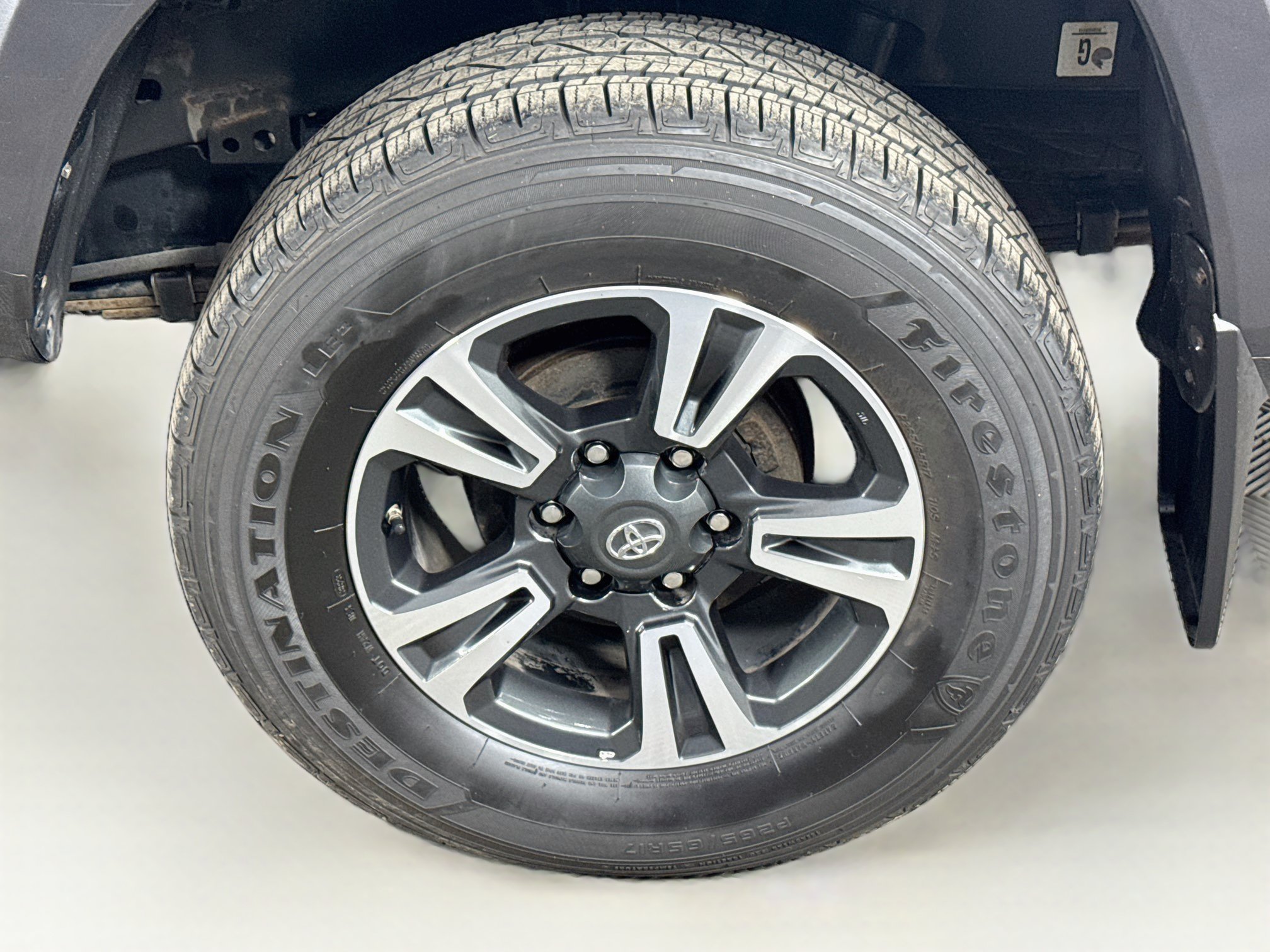Certified 2019 Toyota Tacoma TRD Sport AWD/4WD image 9