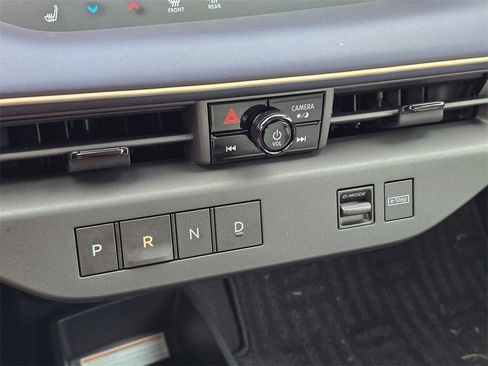 New 2026 Nissan Leaf SV+ w/ Floor Mat Package (SV+) image 27