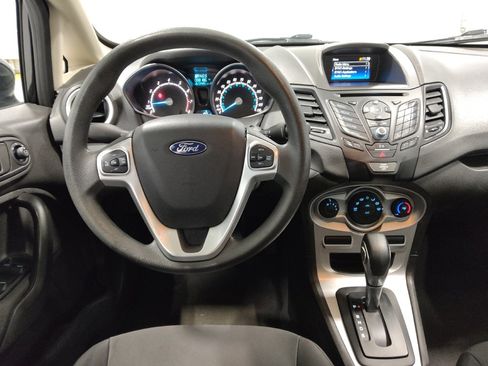 Used 2019 Ford Fiesta SE image 22