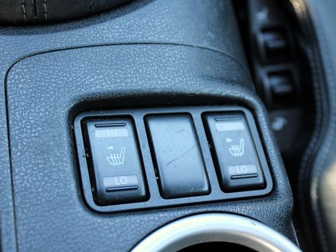 Used 2009 Nissan 370Z Touring image 20