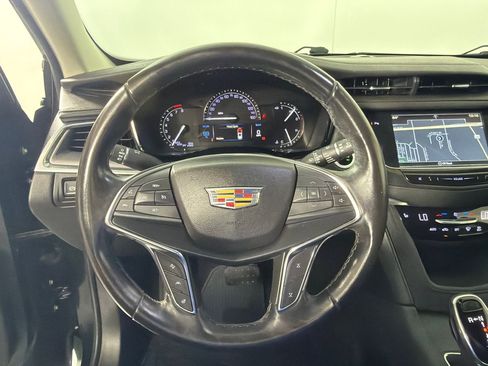 Used 2019 Cadillac XT5 Luxury AWD/4WD image 15