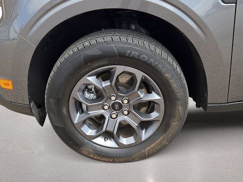 Used 2026 Ford Maverick XLT AWD/4WD image 10