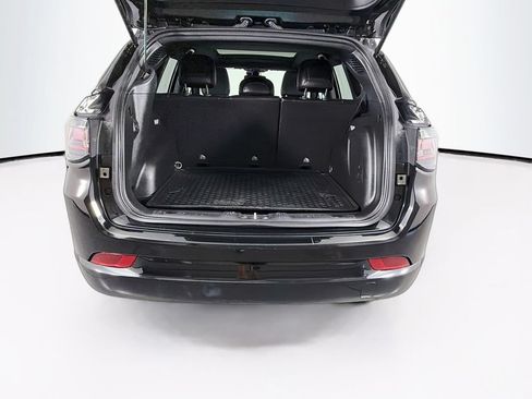 Used 2022 Jeep Compass High Altitude AWD/4WD image 26