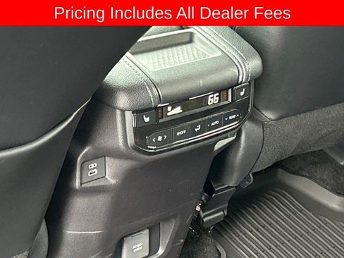 Used 2026 Toyota Grand Highlander AWD Hybrid image 16