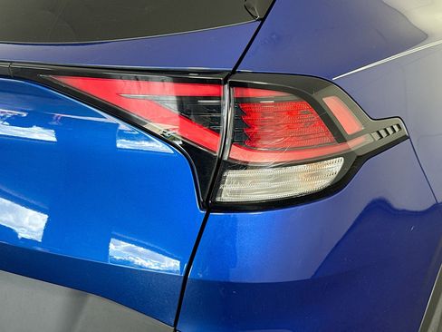 Used 2023 Kia Sportage EX image 34