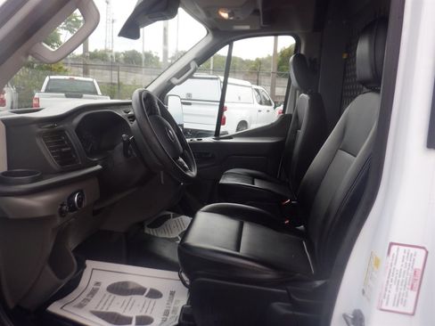 Used 2020 Ford Transit 250 Medium Roof RWD image 10