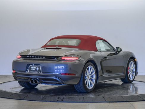 Used 2024 Porsche 718 Boxster S image 4