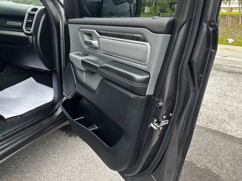 Used 2021 RAM 1500 Big Horn AWD/4WD image 12