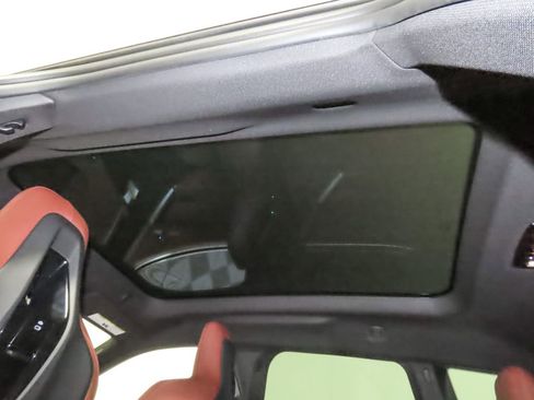 Used 2026 BMW iX xDrive45 w/ M Sport Package image 8