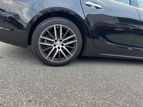 Used 2019 Maserati Ghibli image 39