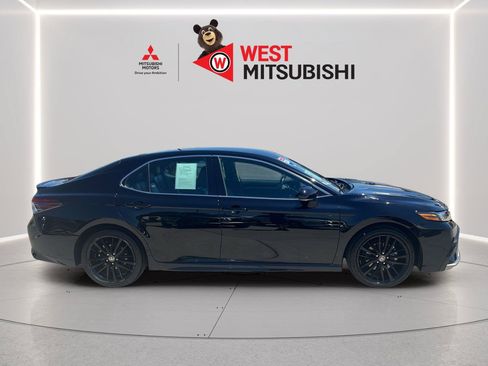 Used 2024 Toyota Camry XSE FWD image 6