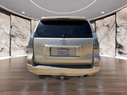 Used 2014 Lexus GX 460 w/ Premium Package AWD/4WD image 7