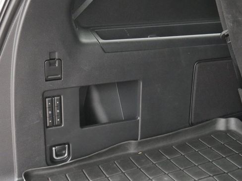 Used 2019 Lincoln Navigator L Reserve image 23