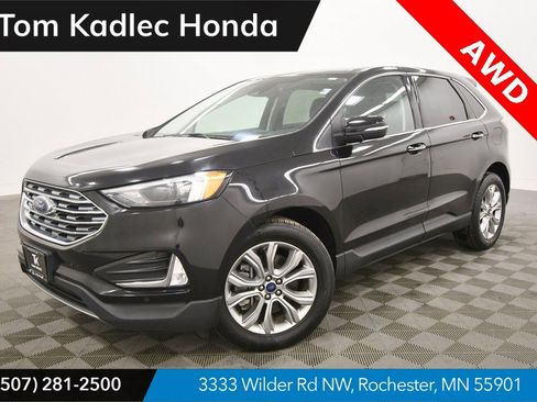 Used 2022 Ford Edge Titanium image 1