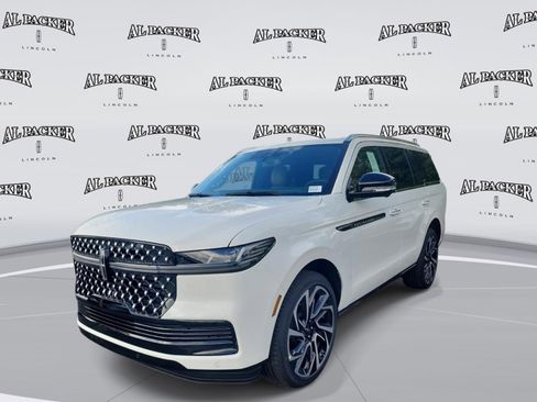 New 2026 Lincoln Navigator Black Label AWD/4WD image 1