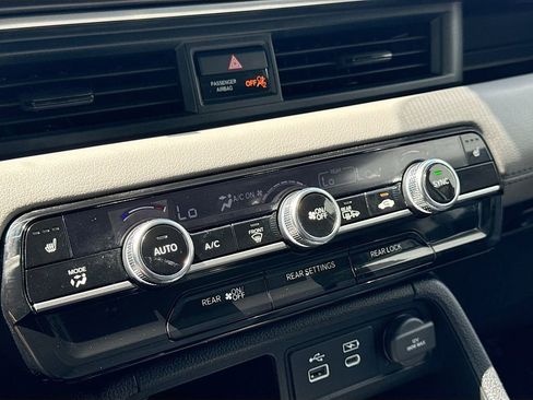 Used 2024 Honda Pilot EX-L image 15