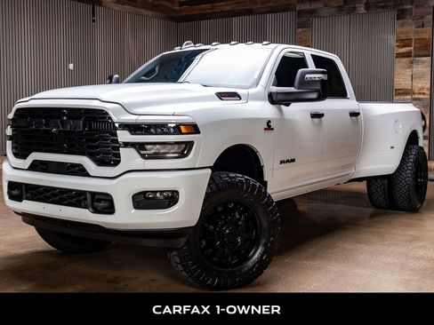 Used 2025 RAM 3500 Big Horn AWD/4WD image 5