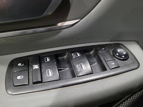 Used 2019 RAM 1500 Big Horn RWD image 27