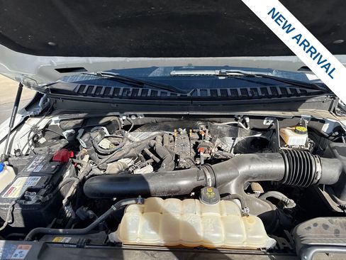 Used 2023 Ford Expedition Platinum AWD/4WD image 31