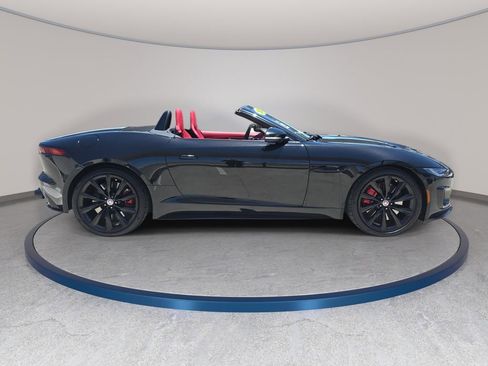 Certified 2022 Jaguar F-TYPE R AWD/4WD image 4
