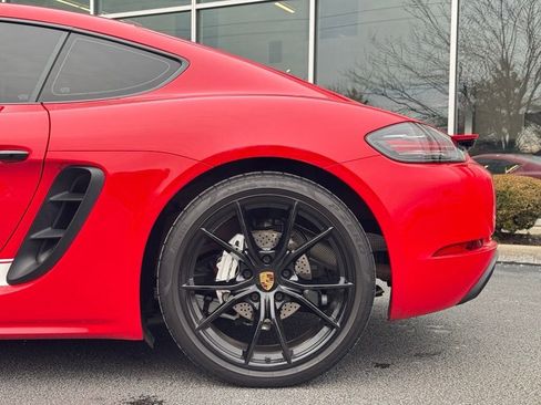 Used 2021 Porsche 718 Cayman image 21