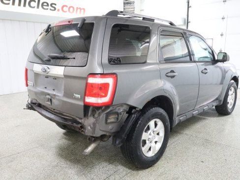Used 2011 Ford Escape Limited w/ 301A Rapid Spec Order Code image 6