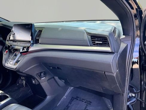 Used 2025 Honda Odyssey Sport-L image 21