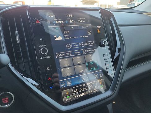 Used 2023 Subaru Ascent Onyx Edition image 13