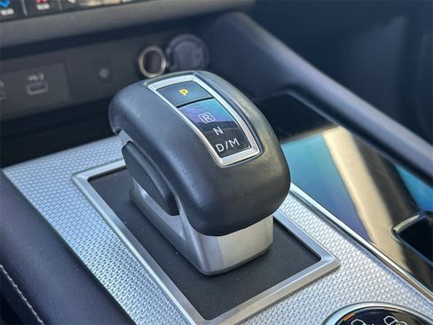 Used 2024 Mitsubishi Outlander SEL image 32