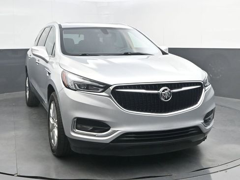 Used 2019 Buick Enclave Essence FWD image 1
