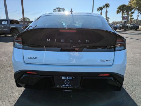 New 2026 Nissan Leaf SV+ w/ Floor Mat Package (SV+) image 5