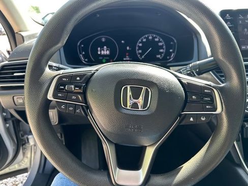Used 2021 Honda Accord LX image 24