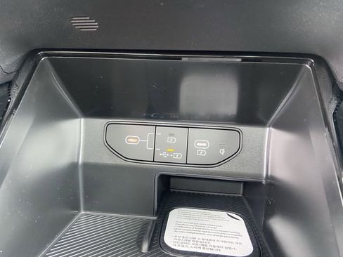 New 2026 Kia Sorento SX image 22