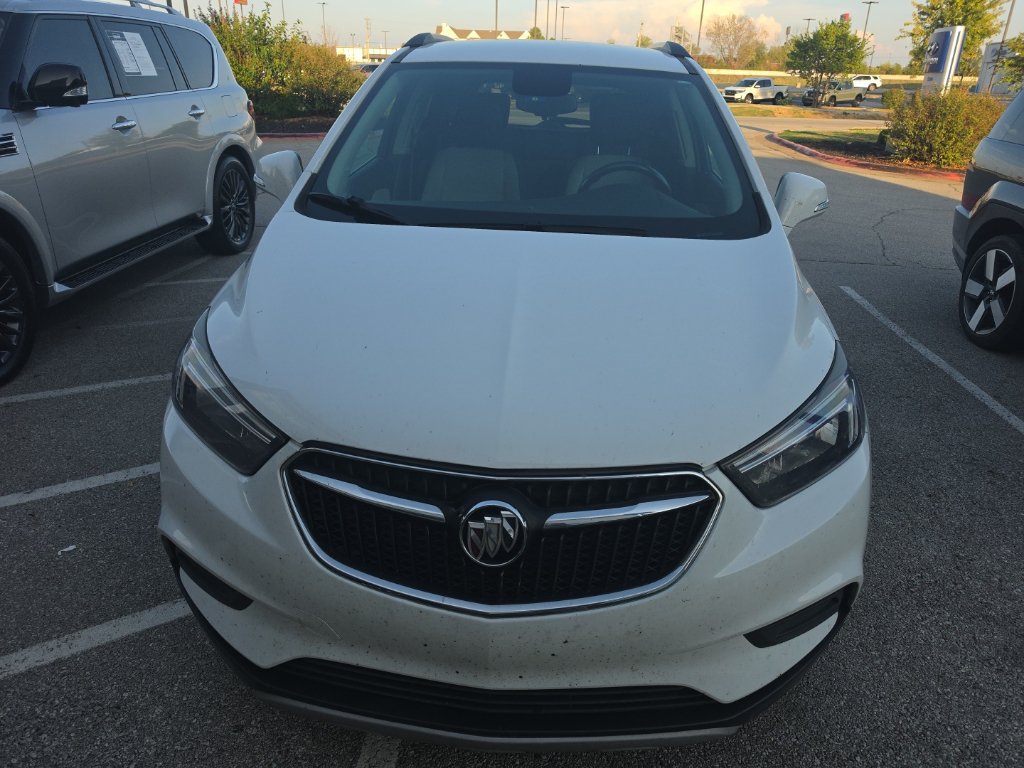 Used 2018 Buick Encore Preferred FWD image 2