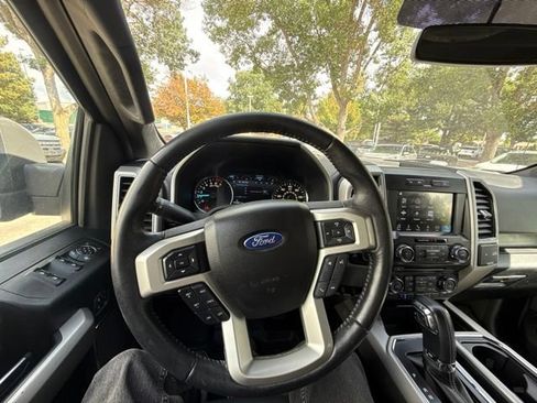 Used 2018 Ford F150 Lariat AWD/4WD image 14
