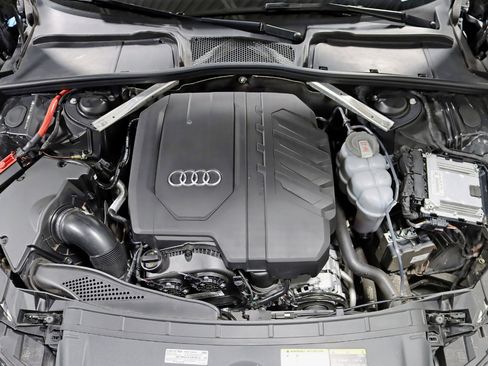 Used 2022 Audi A4 2.0T Premium w/ Convenience Package image 35