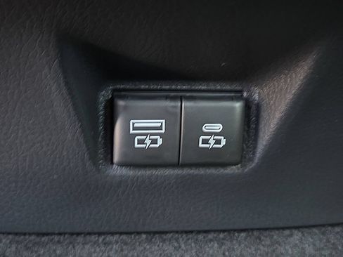 New 2026 Toyota Camry SE w/ Convenience Package FWD image 15