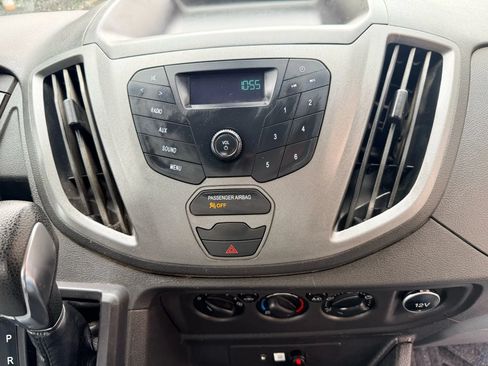 Used 2018 Ford Transit 250 138 RWD image 16