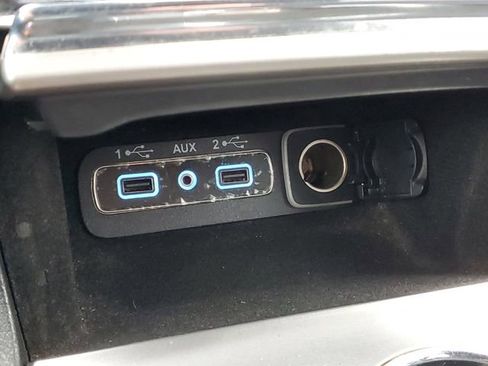 Used 2020 Jeep Grand Cherokee Laredo AWD/4WD image 25